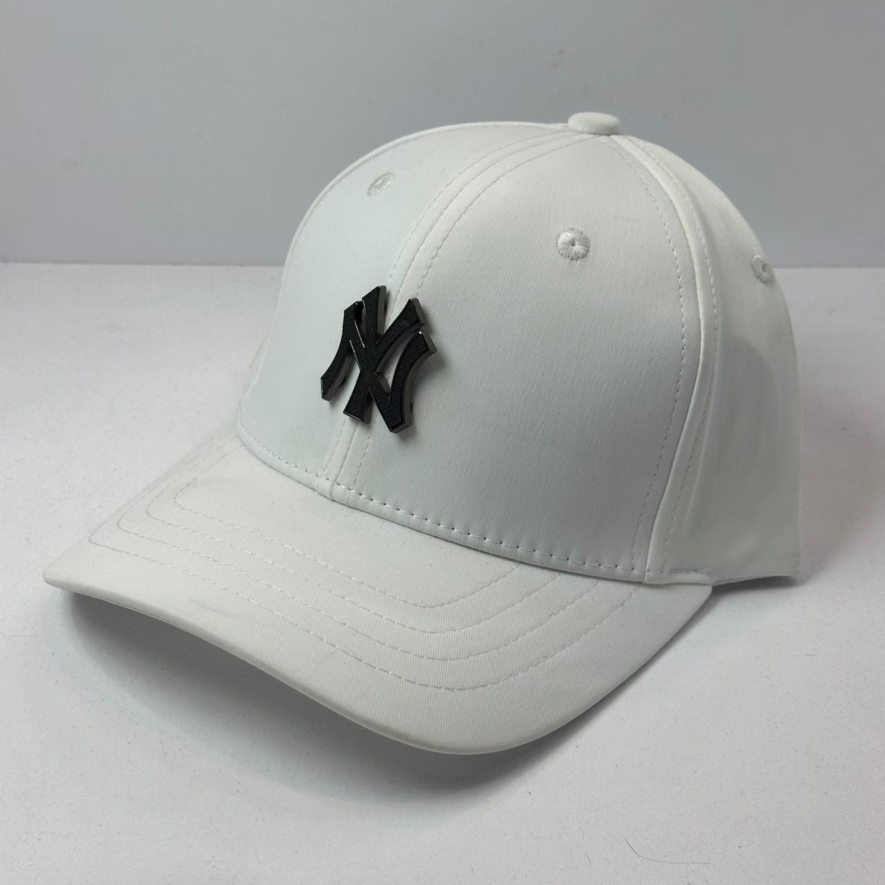 GORRA NY BLANCA