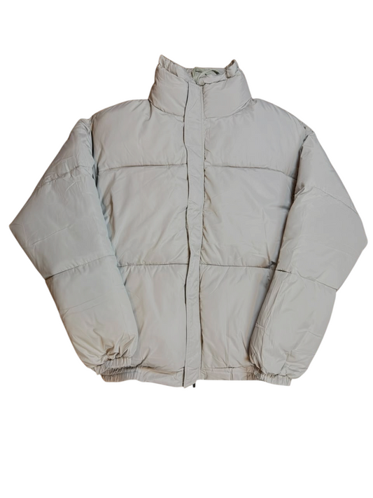 CHAQUETA ESSENTIALS PUFFER BEIGE